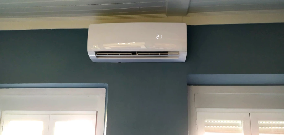 Aire acondicionado split con bomba de calor: climatización y eficiente caloryfrio.com