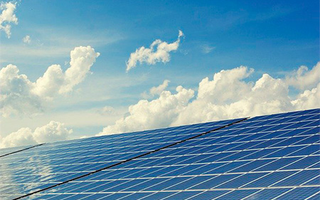descarbonizacion paneles solares