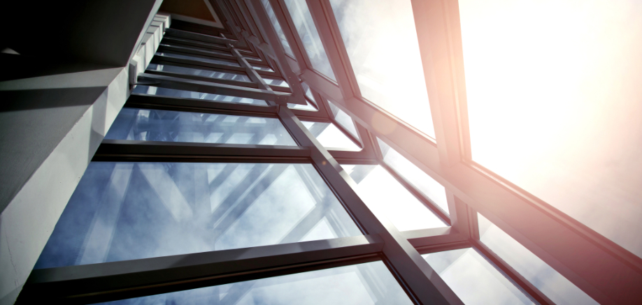 Ventanas de PVC vs aluminio: diferencias, eficiencia y aislamiento