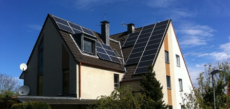 Aerotermia con fotovoltaica - Ventajas y ahorro de este sistema con placas solares