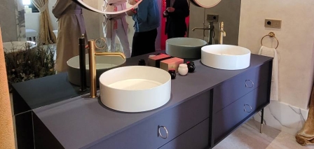 Tradición e innovación en 9 baños de Casa Decor 2024 que marcarán tendencia