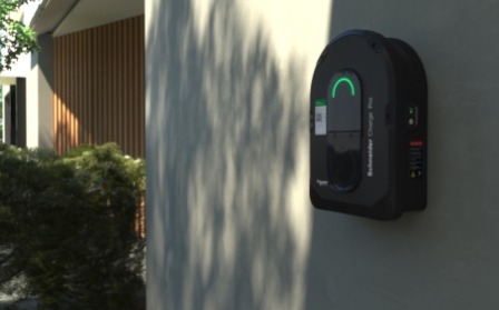 Schneider Charge Pro llega a España para facilitar la adopción del vehículo eléctrico