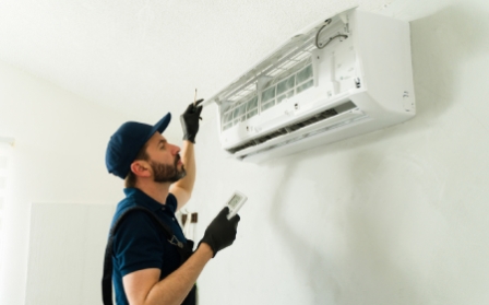 Multas de hasta 20.000 euros: las olas de calor incrementan el número de falsos instaladores de aire acondicionado