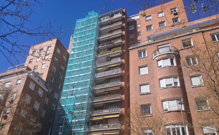 ANDIMAT propone al MITECO mejoras en los CAE y priorizar la envolvente para reducir la demanda energética