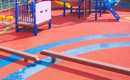 GECOL lanza su nueva gama de pavimentos continuos para industria, deporte y espacios infantiles