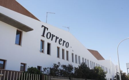Torinco refuerza su liderazgo industrial con la planta de barnizado más avanzada del sector