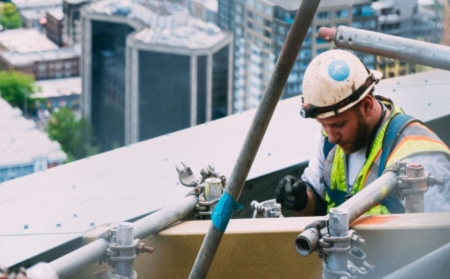 Los contratos en la construcción aumentan un 52,3% en septiembre y superan los 90.000