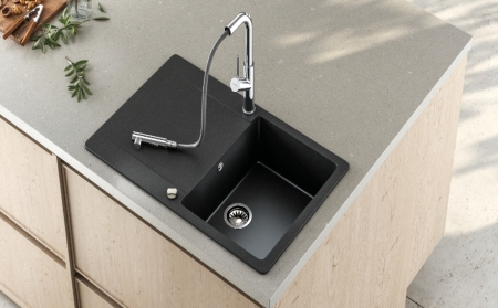 Genebre lanza dos nuevos modelos de grifería extraíble para cocina