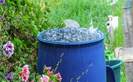 Aguas grises y pluviales en los edificios: Contaminantes habituales y normativa